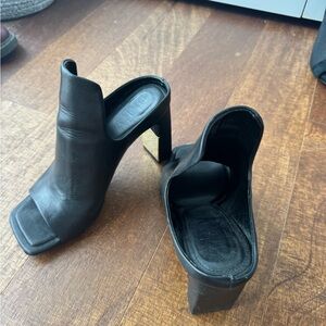 DKNYC Black Women's Heeled Mules